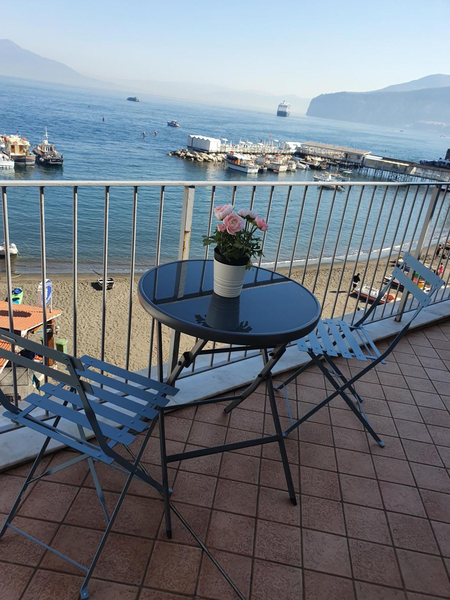 Il Borgo Antico Sorrento Sea View Leilighet Eksteriør bilde