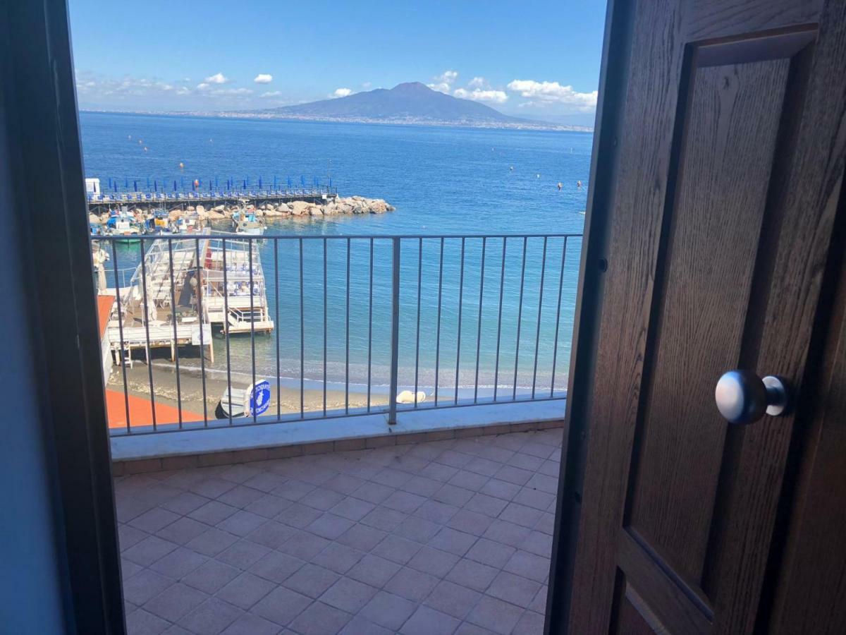 Il Borgo Antico Sorrento Sea View Leilighet Eksteriør bilde