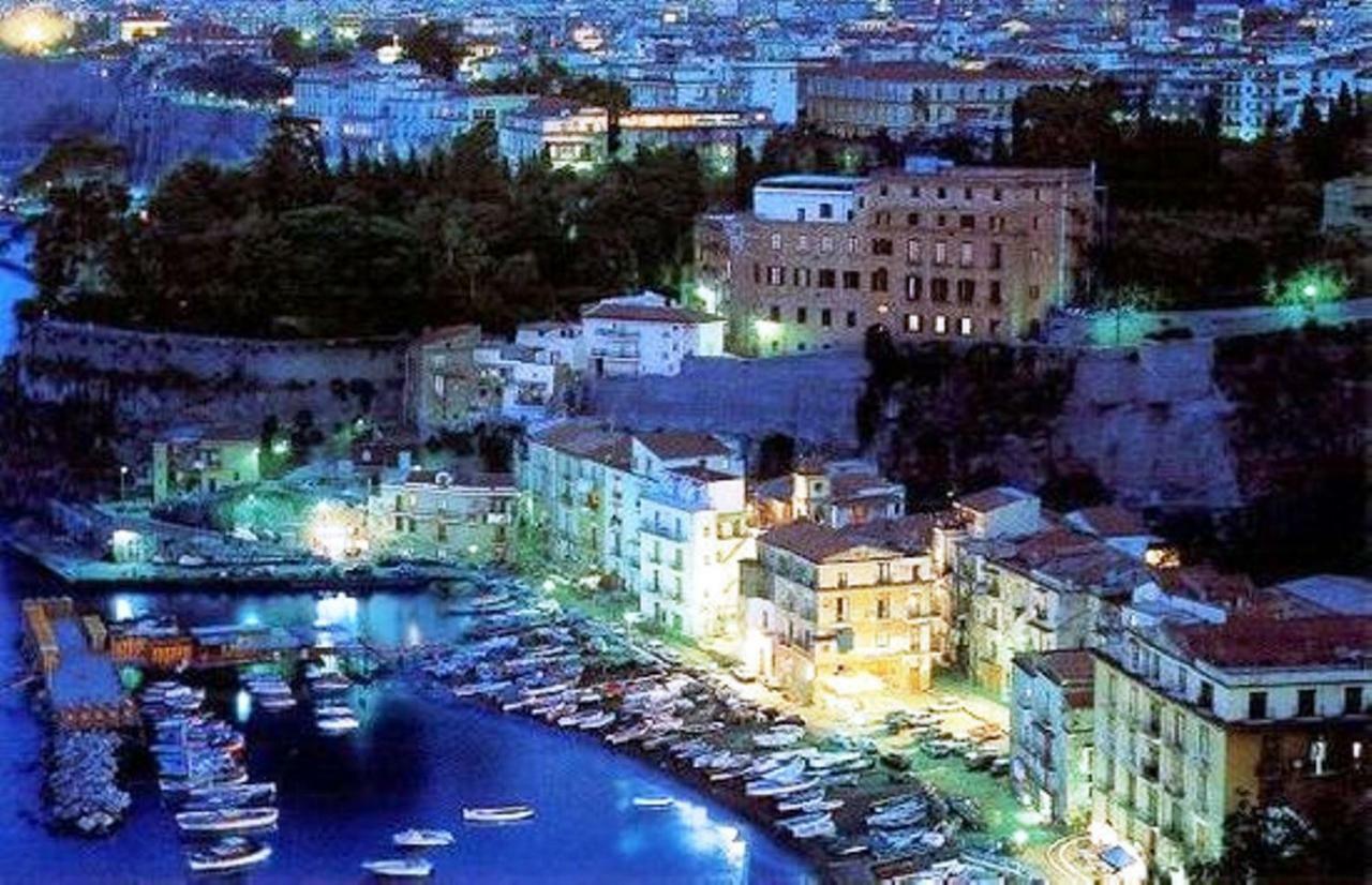 Il Borgo Antico Sorrento Sea View Leilighet Eksteriør bilde